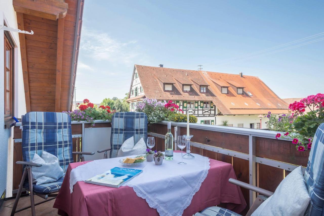 Haus Desor Apartment Kressbronn am Bodensee Bagian luar foto